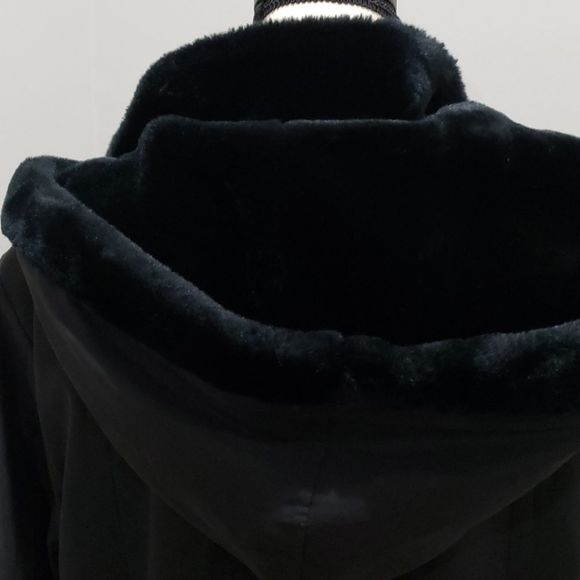 Utex Design Coat - Picture 4 of 7